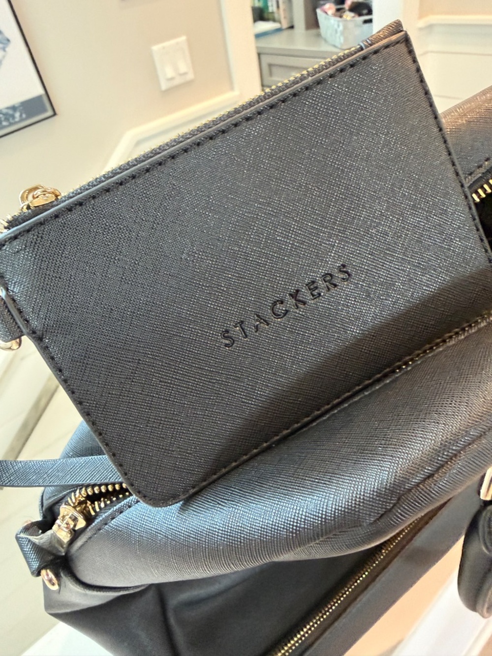 STACKERS Travel Tote Bag– Weekender, Laptop Compartment, Removable Shoe Pouch - Picture 9 of 10